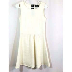 Angie White Textured Dress Size Small